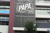 Papa’s 3D logo on warehouse